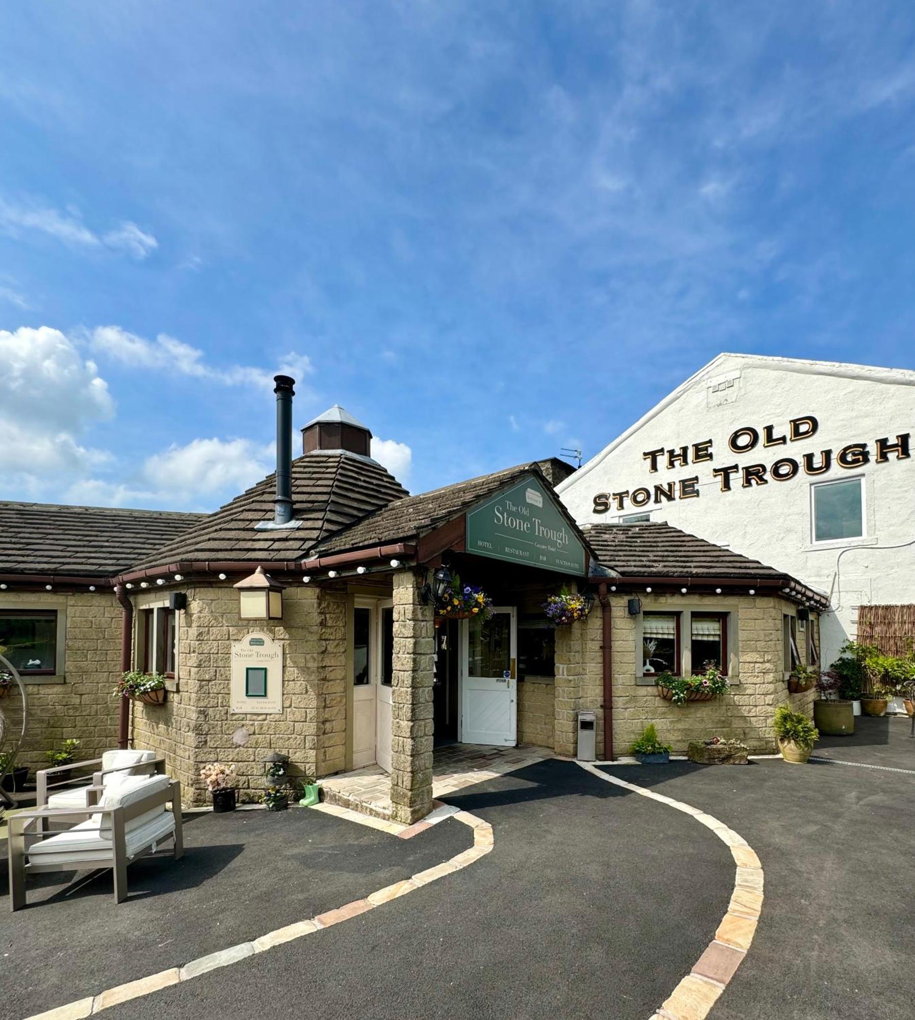 The Old Stone Trough Country Hotel Kelbrook Esterno foto